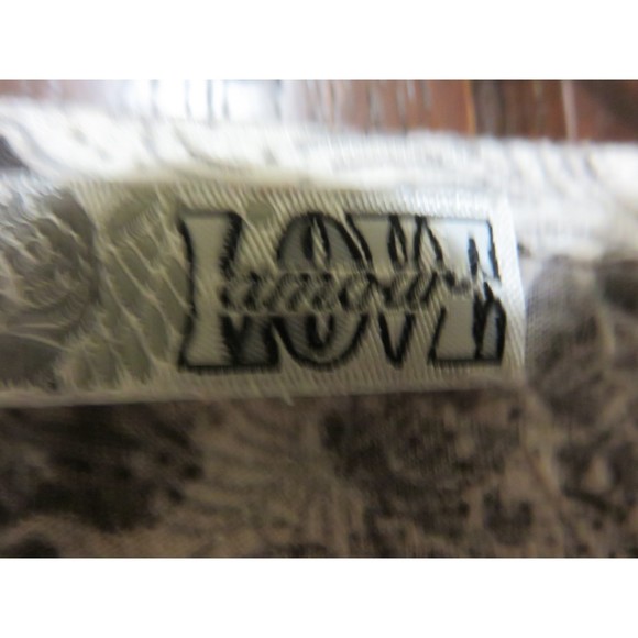 2 PIECES AMOUR LOVE JACKET AND SHIRT THAT MATCH  SIZE XL - Picture 4 of 5